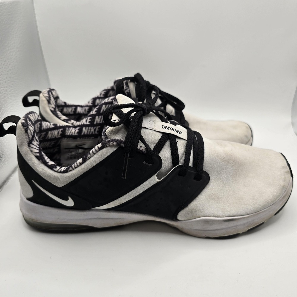 Nike Shoes Womens Size 8 White Black Training Athletic Sneakers AJ8549-002